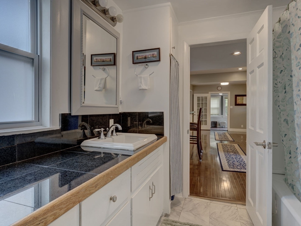 33-36 Overlook Road Holland, MA 01521 - Photo 26 of 38