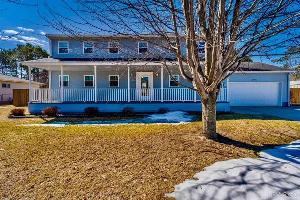 $310,000 | 2411 8th Avenue South, Escanaba, MI 49829