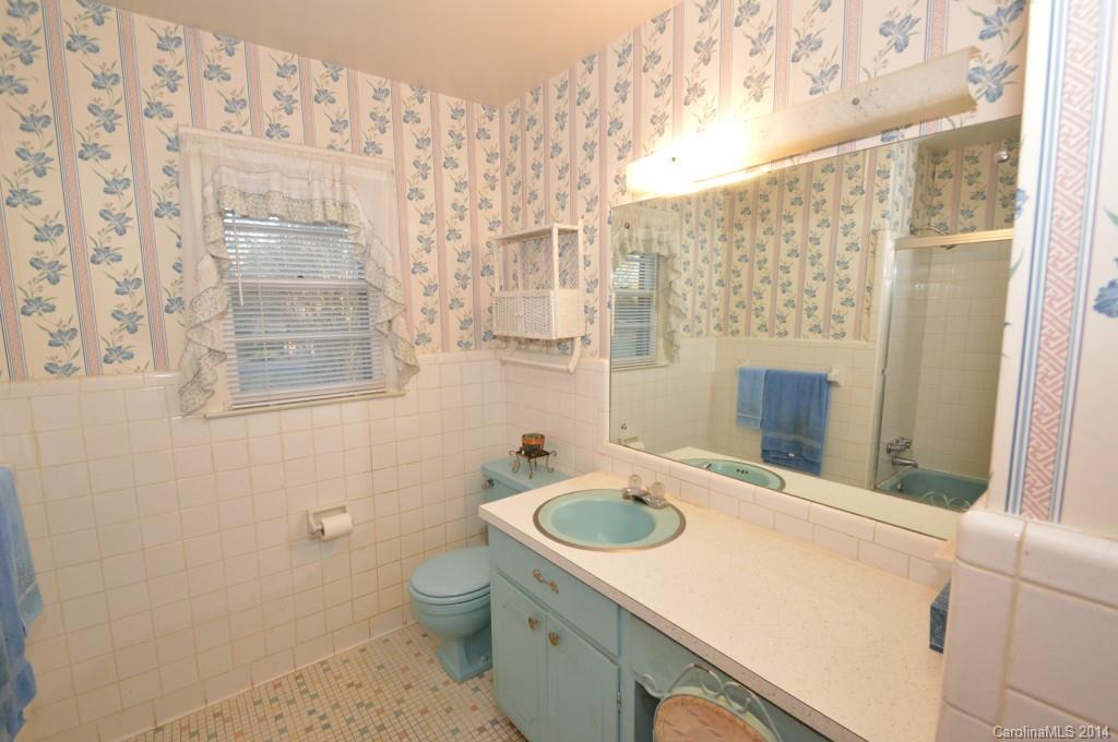 6501 Williams Road Charlotte, NC 28215 - Photo 12 of 18 Gallery Image 12