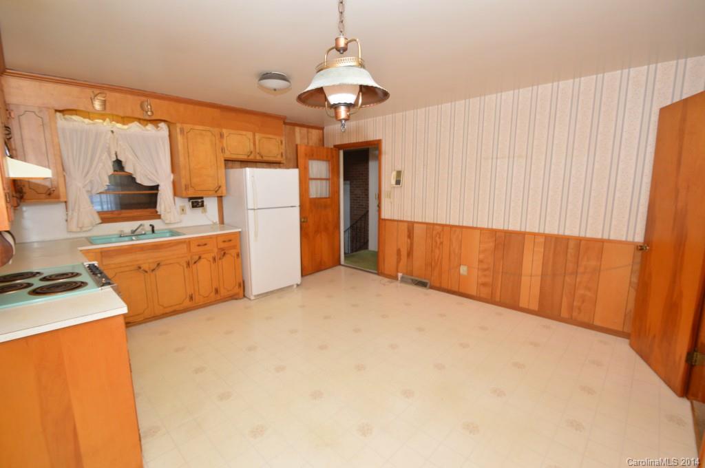 6501 Williams Road Charlotte, NC 28215 - Photo 4 of 18 Gallery Image 4