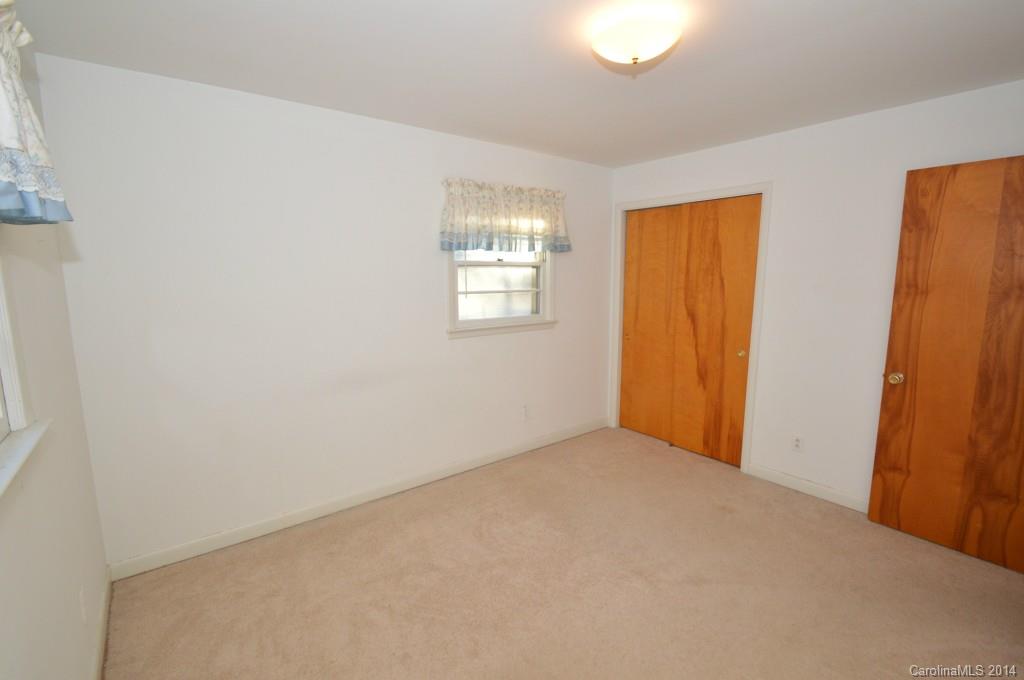 6501 Williams Road Charlotte, NC 28215 - Photo 9 of 18 Gallery Image 9