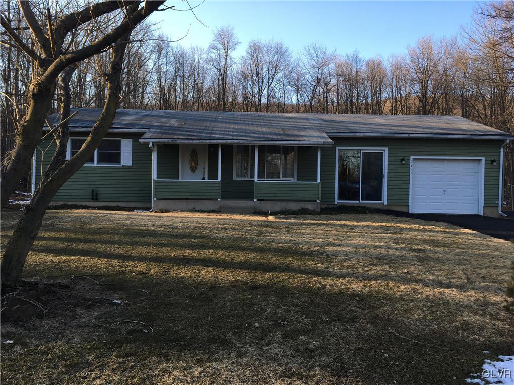 2451 Mountain Road Slatington, PA 18080 - Photo 3 of 27 Gallery Image 3