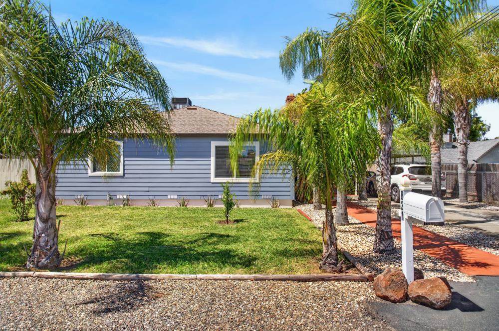 821 Park Road Sacramento, CA 95838 - Photo 2 of 59