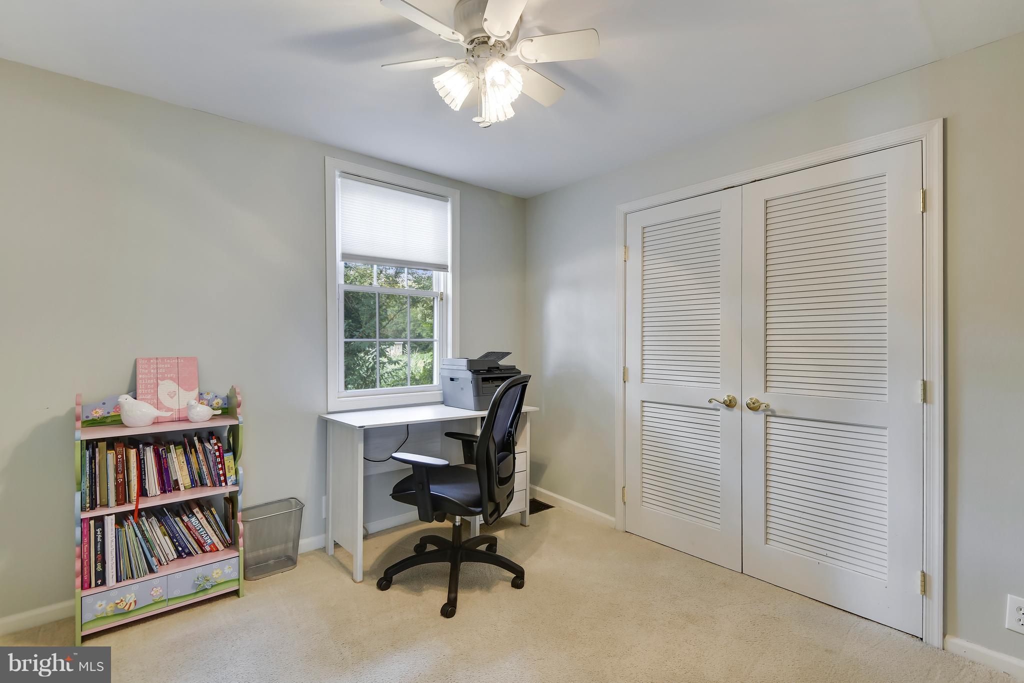 396 Riverside Drive Pasadena, MD 21122 - Photo 15 of 30 2nd Main level bedroom perfect for home office