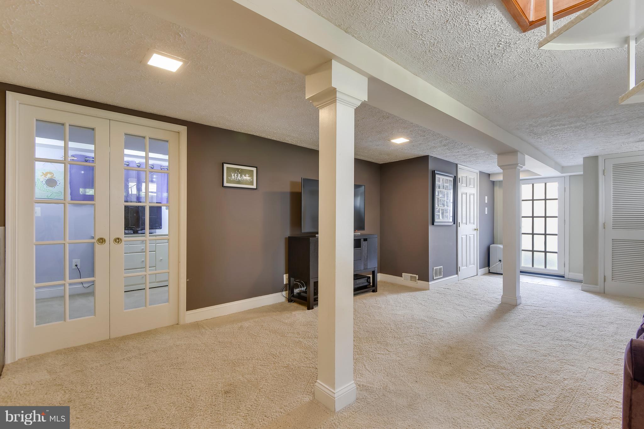 396 Riverside Drive Pasadena, MD 21122 - Photo 17 of 30 Light filled lower level