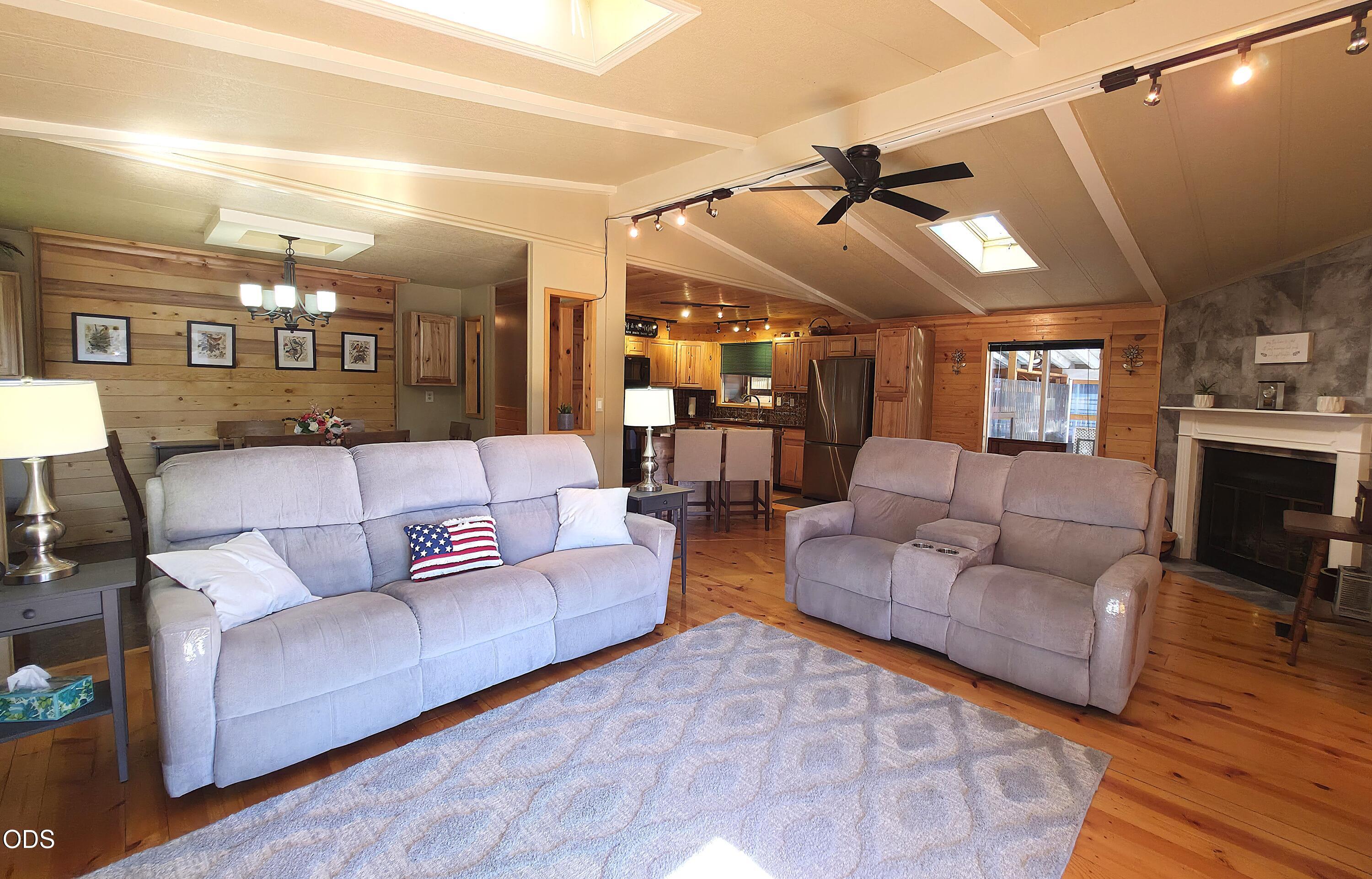 1001 Southeast 15th Street, Unit 84 Bend, OR 97702 - Photo 5 of 27