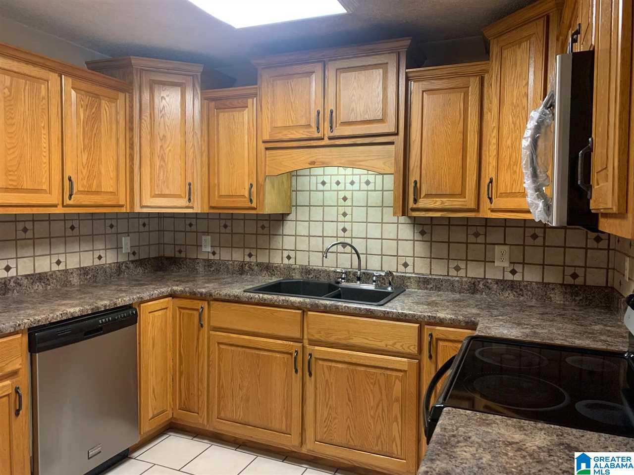 1010 Rochester Road Southeast Jacksonville, AL 36265 - Photo 13 of 36