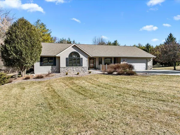 $515,000 | N2753 Windridge Drive, Lima, WI 53093