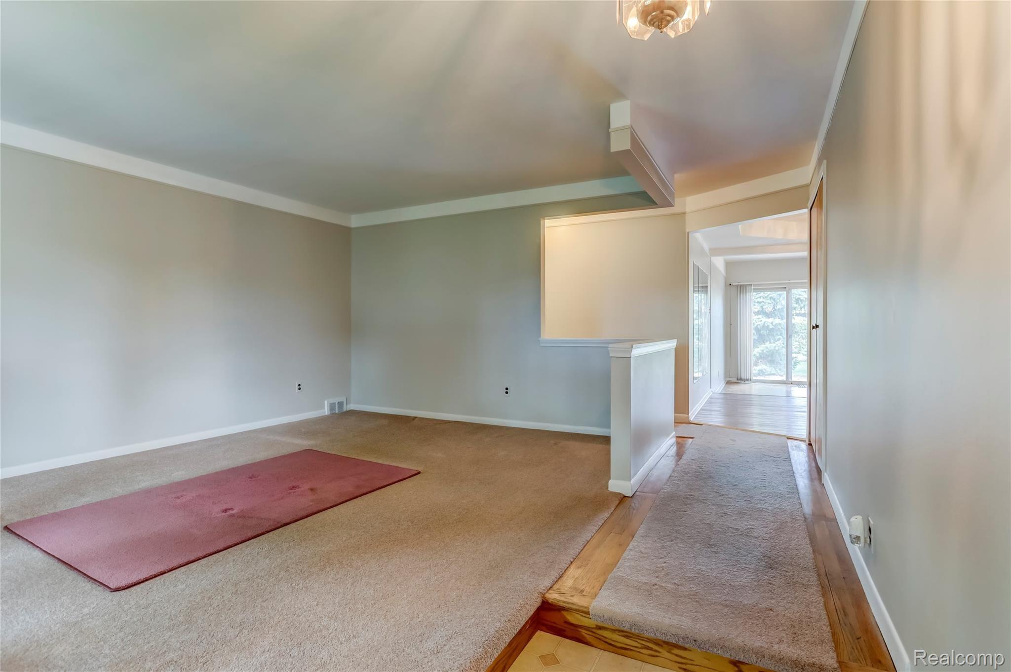 11461 Racine Road Warren, MI 48093 - Photo 9 of 29 11461 Racine Road, Warren, MI-3-FULL.jpg