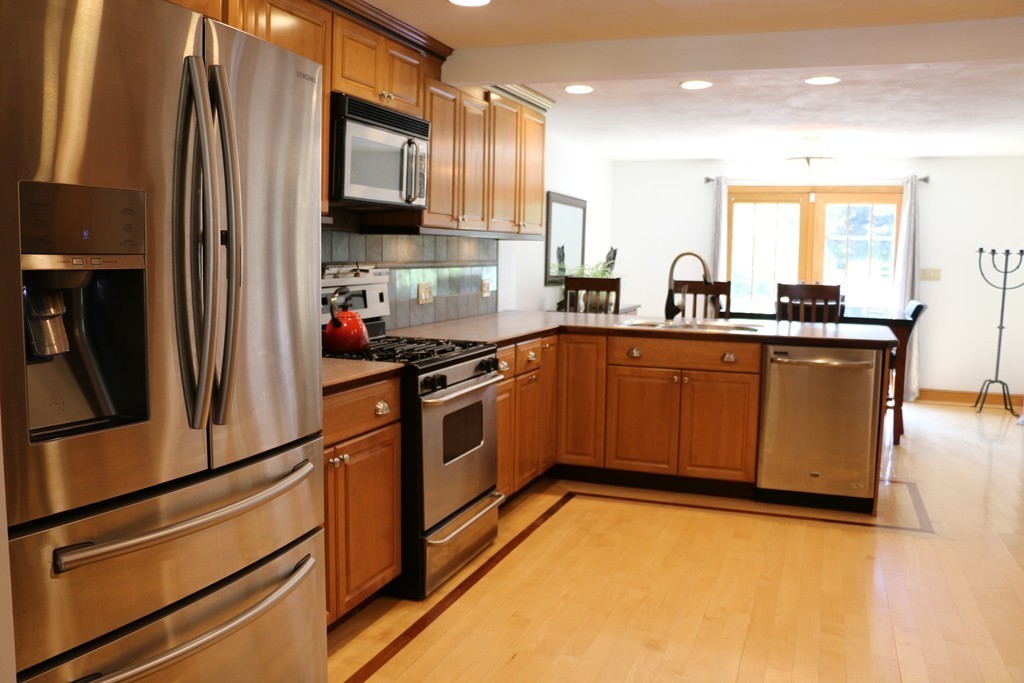 2 Winch Park Road Framingham, MA 01701 - Photo 3 of 27 Gallery Image 3