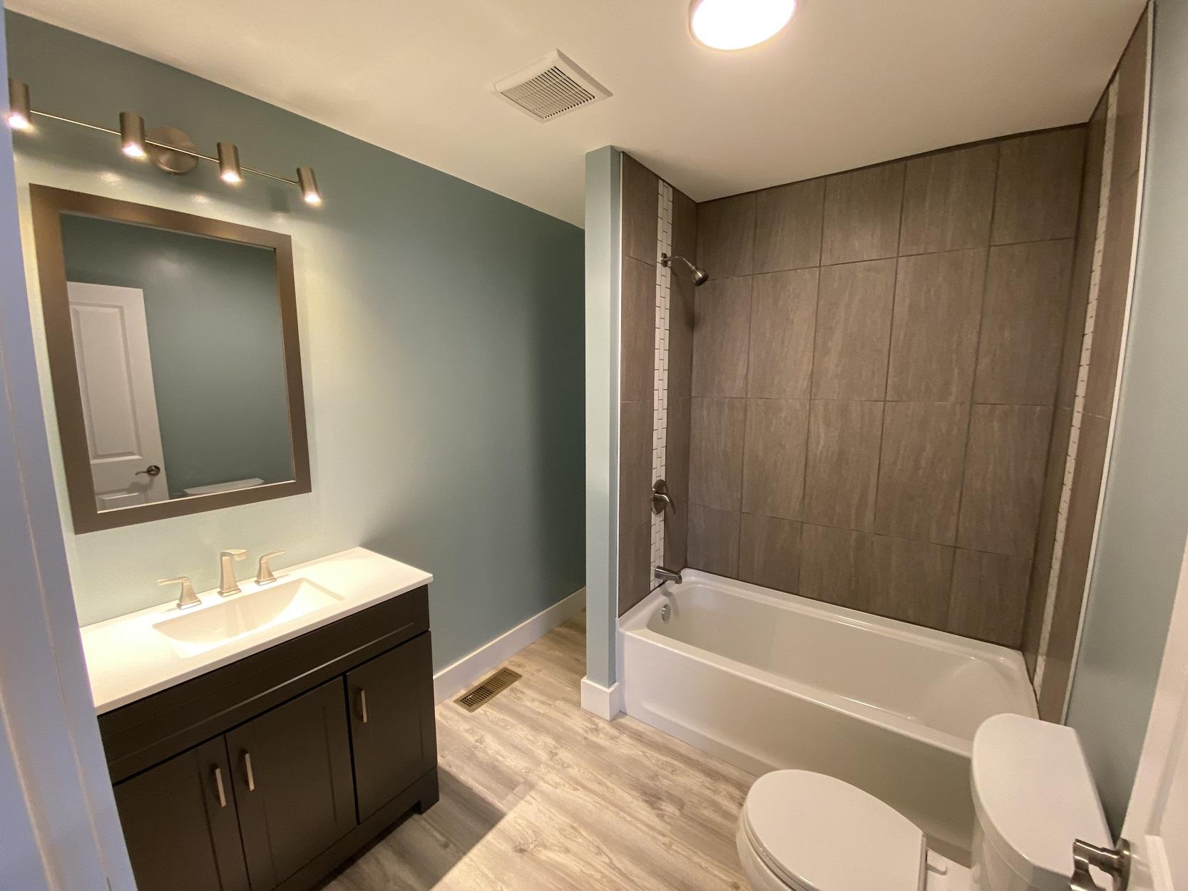929 East Ridge Road Cornville, ME 04976 - Photo 12 of 31 10 - Guest BA