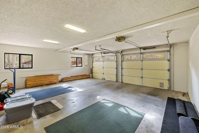 $975,000 | 1085 Madizell Drive, Prescott, AZ 86305