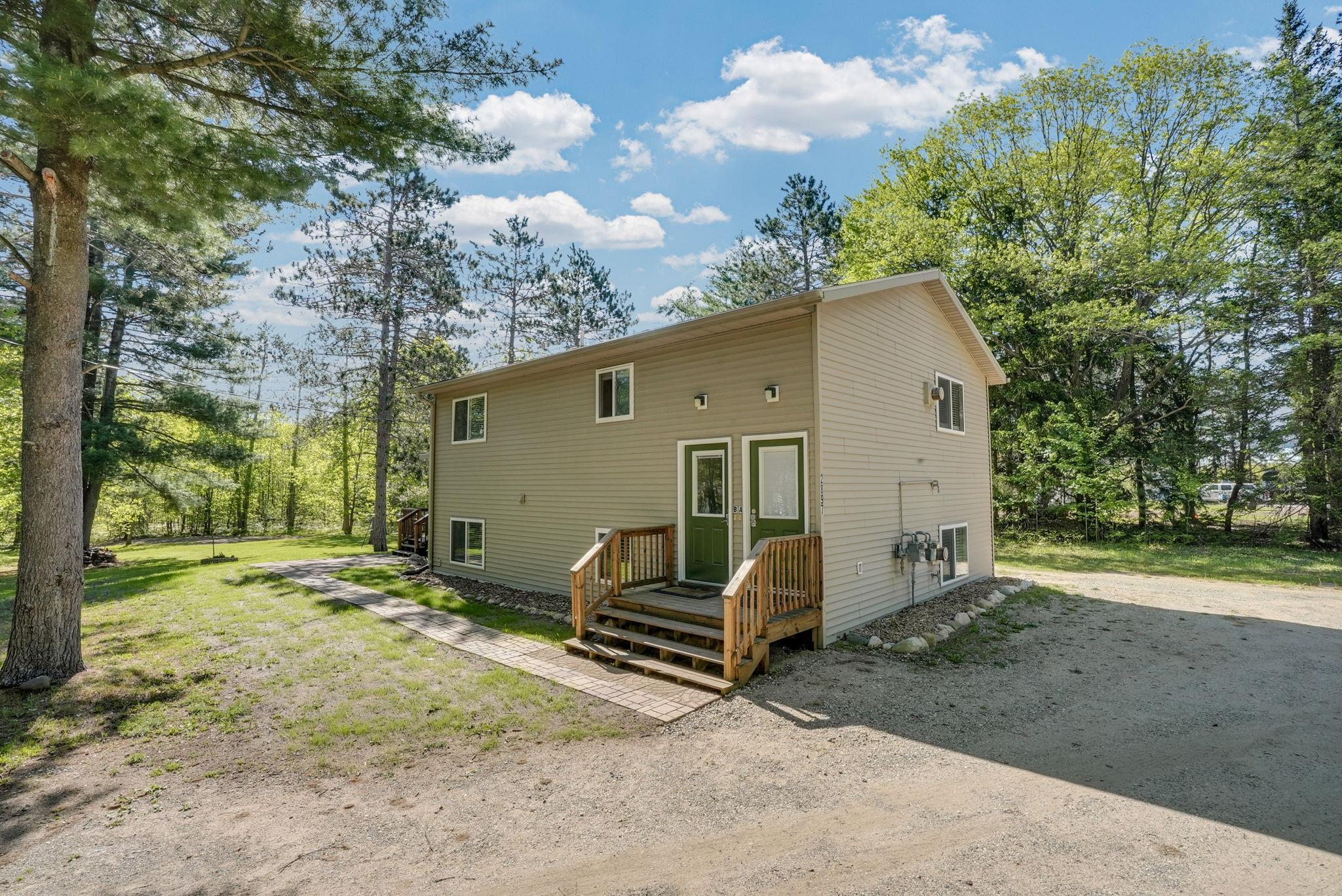 2897 South 39 Road Cadillac, MI 49601 - Photo 28 of 37