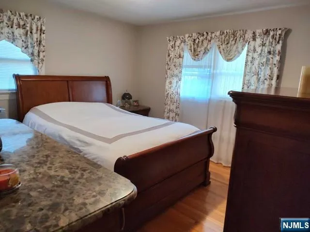 $799,000 | 190 Martha Avenue, Elmwood Park, NJ 07407