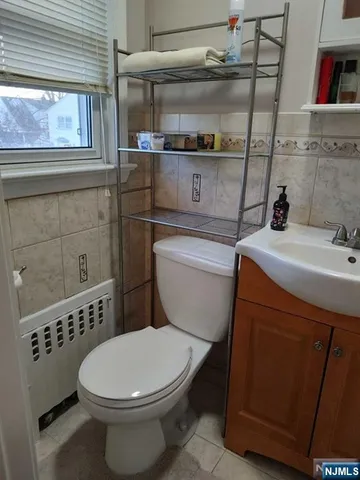 $799,000 | 190 Martha Avenue, Elmwood Park, NJ 07407