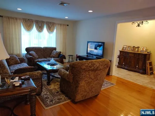 $799,000 | 190 Martha Avenue, Elmwood Park, NJ 07407