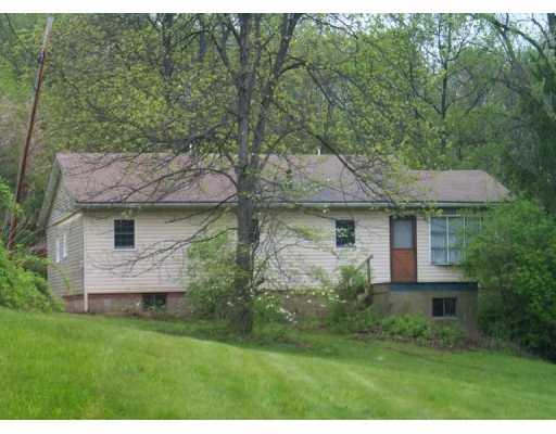 454 Anderson Hozak Road Clinton, PA 15026 - Photo 1 of 8