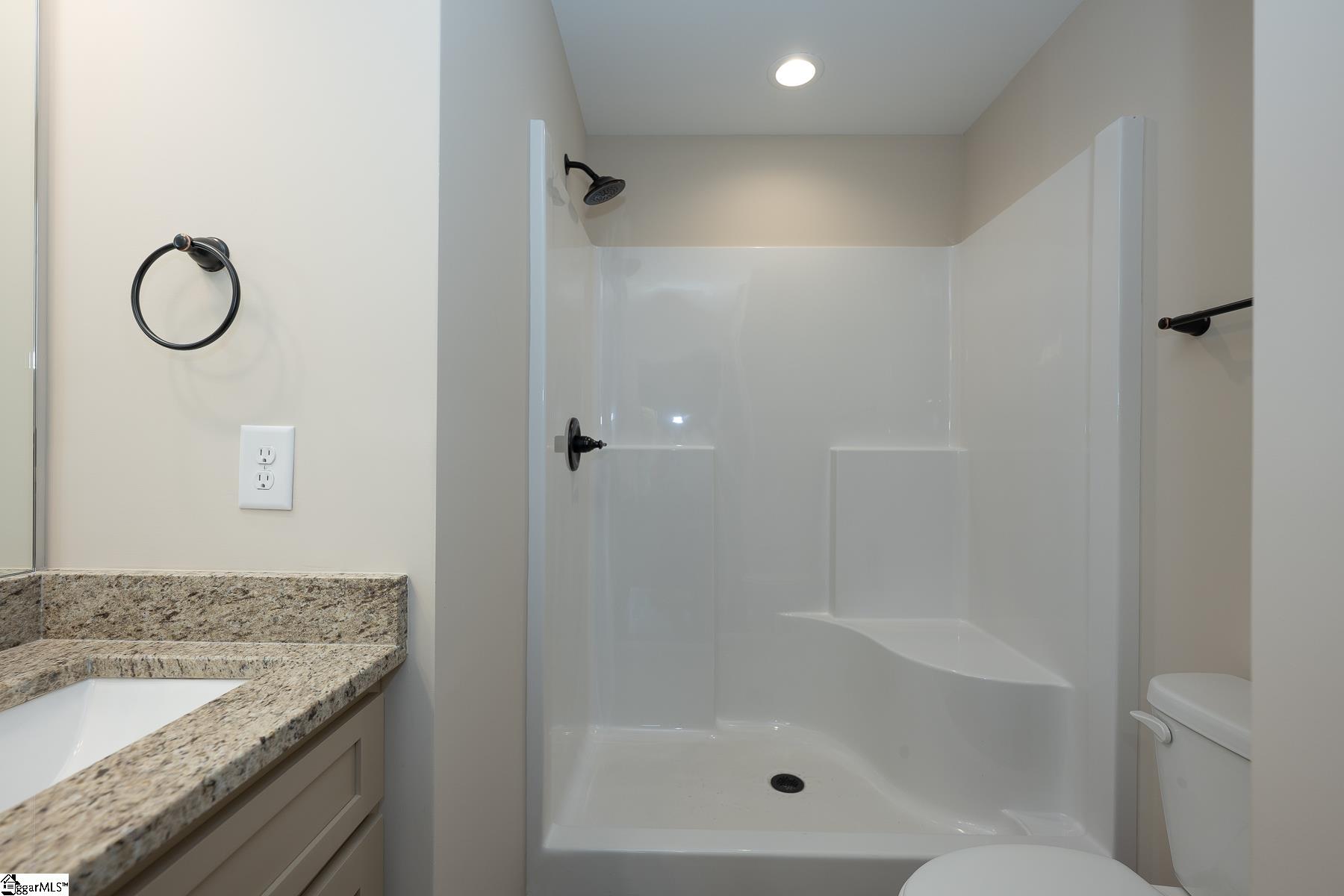 108 Lollis Road Laurens, SC 29360 - Photo 7 of 26 Gallery Image 7