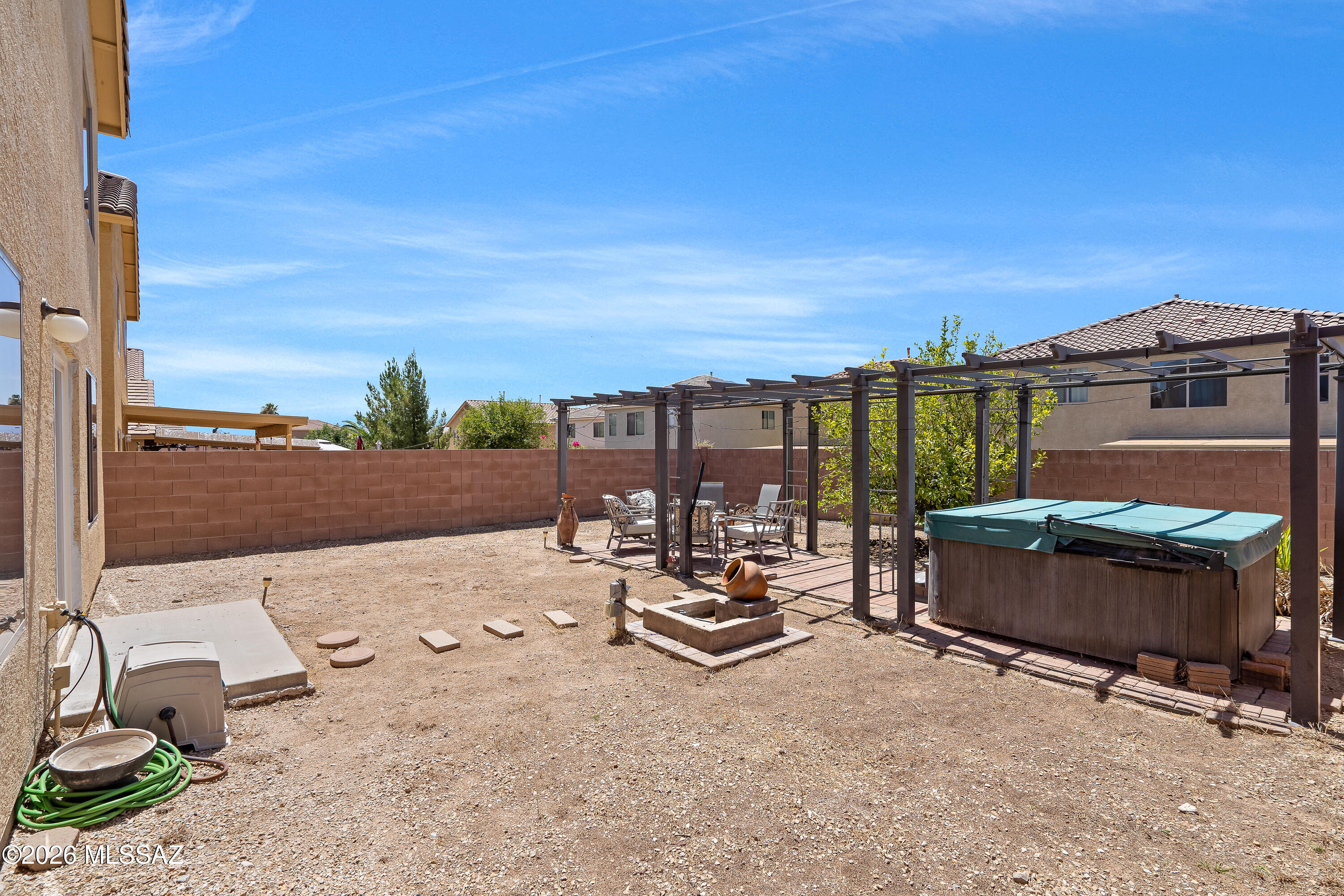 675 West Ash Ridge Drive Green Valley, AZ 85614 - Photo 30 of 33 Backyard