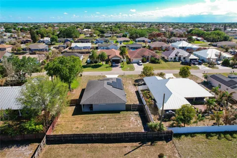 $449,000 | 865 Southwest McCracken Avenue, Port St. Lucie, FL 34953