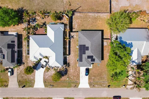 $449,000 | 865 Southwest McCracken Avenue, Port St. Lucie, FL 34953