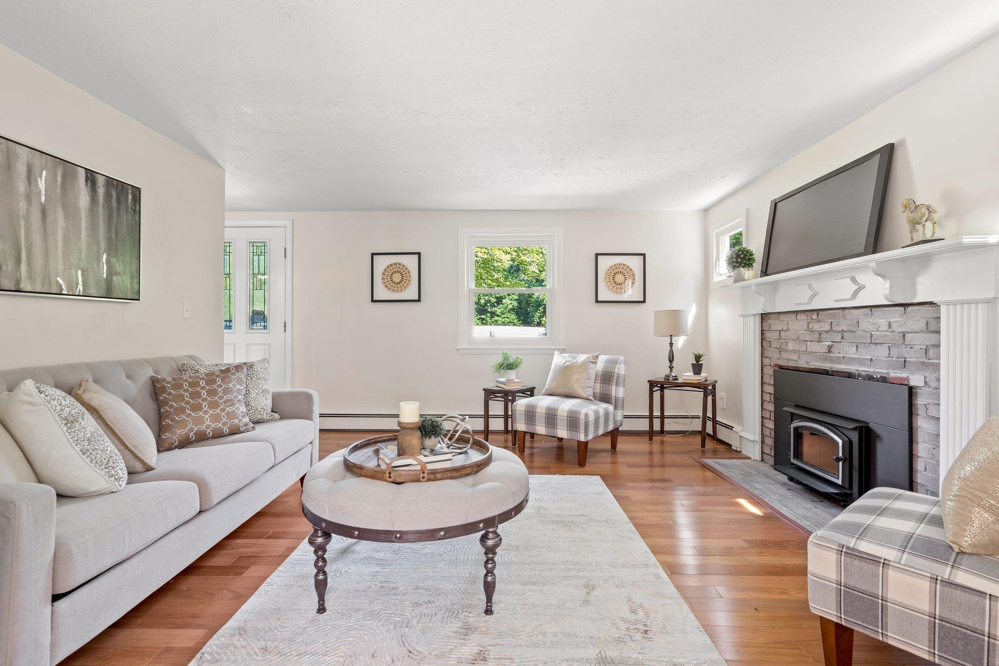 7 Timberlane Road Plaistow, NH 03865 - Photo 13 of 36