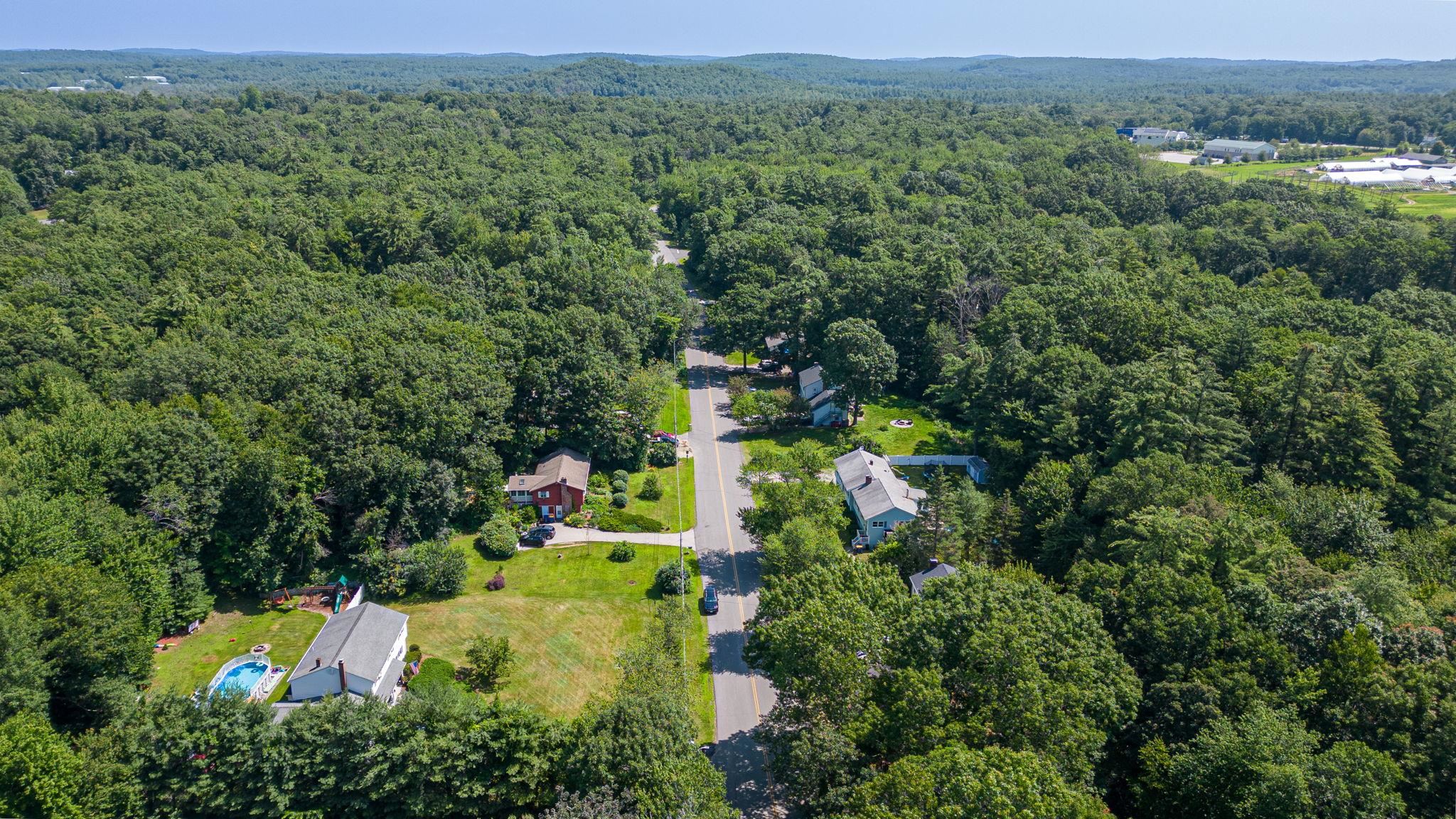 7 Timberlane Road Plaistow, NH 03865 - Photo 32 of 36