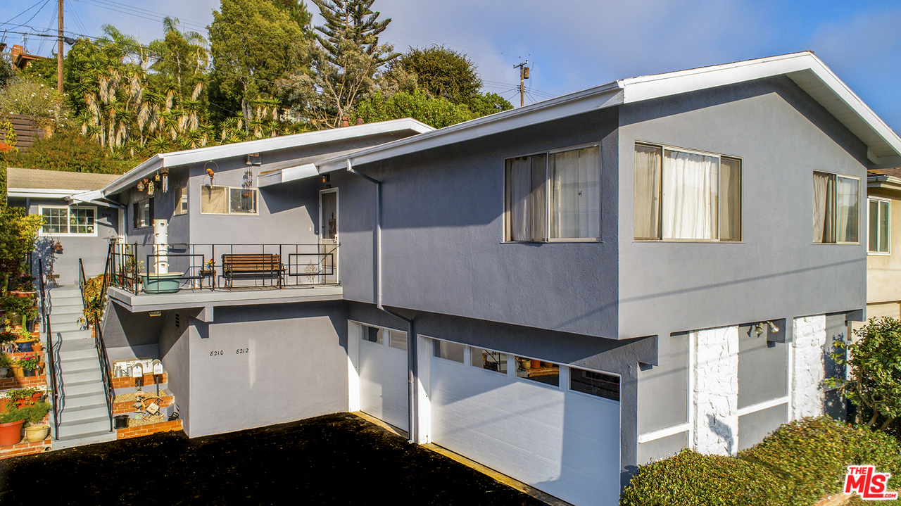 8210 Pershing Drive Playa del Rey, CA 90293 - Photo 3 of 21 Gallery Image 3