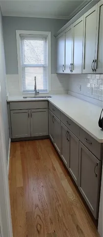 $1,800 | 19 Irving Court, Unit 2, Pawtucket, RI 02860