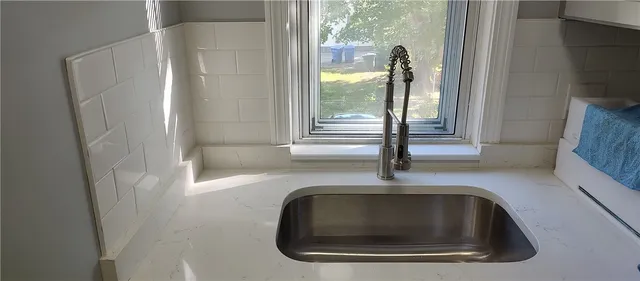 $1,800 | 19 Irving Court, Unit 2, Pawtucket, RI 02860