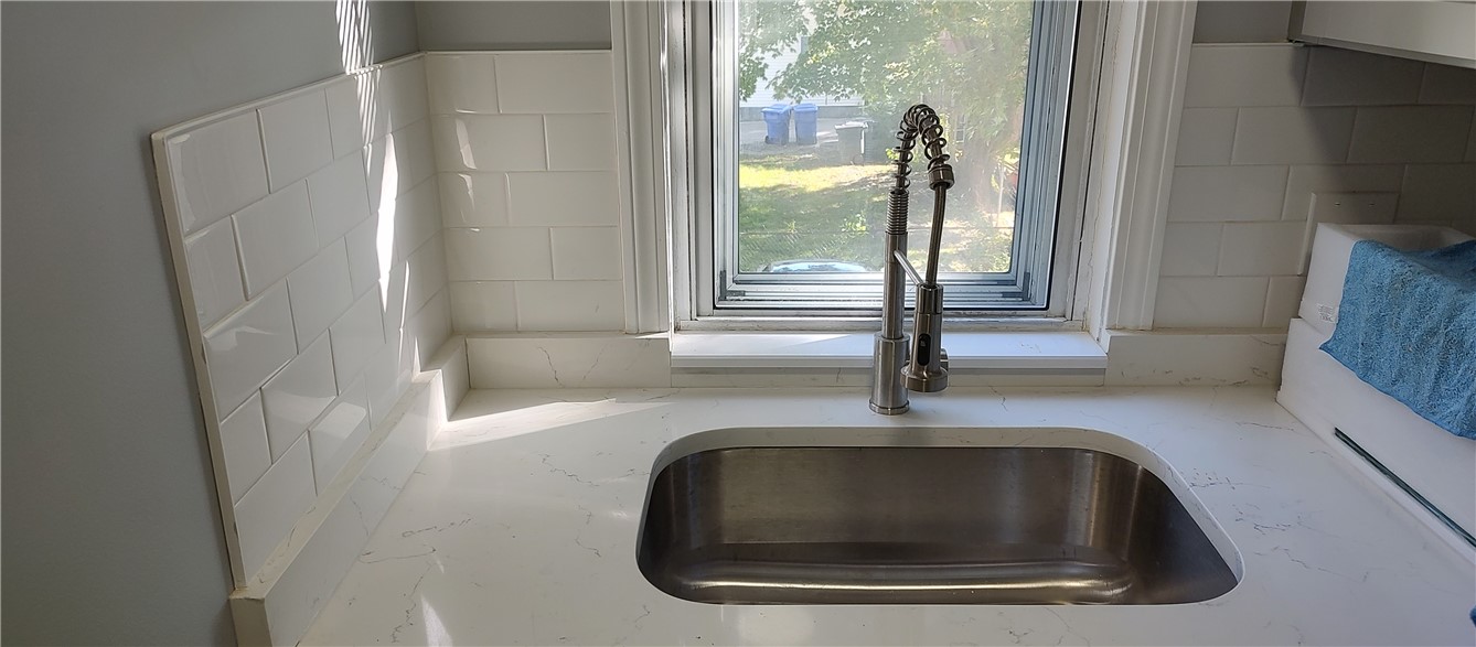 19 Irving Court, Unit 2 Pawtucket, RI 02860 - Photo 19 of 42