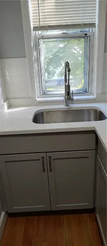 $1,800 | 19 Irving Court, Unit 2, Pawtucket, RI 02860