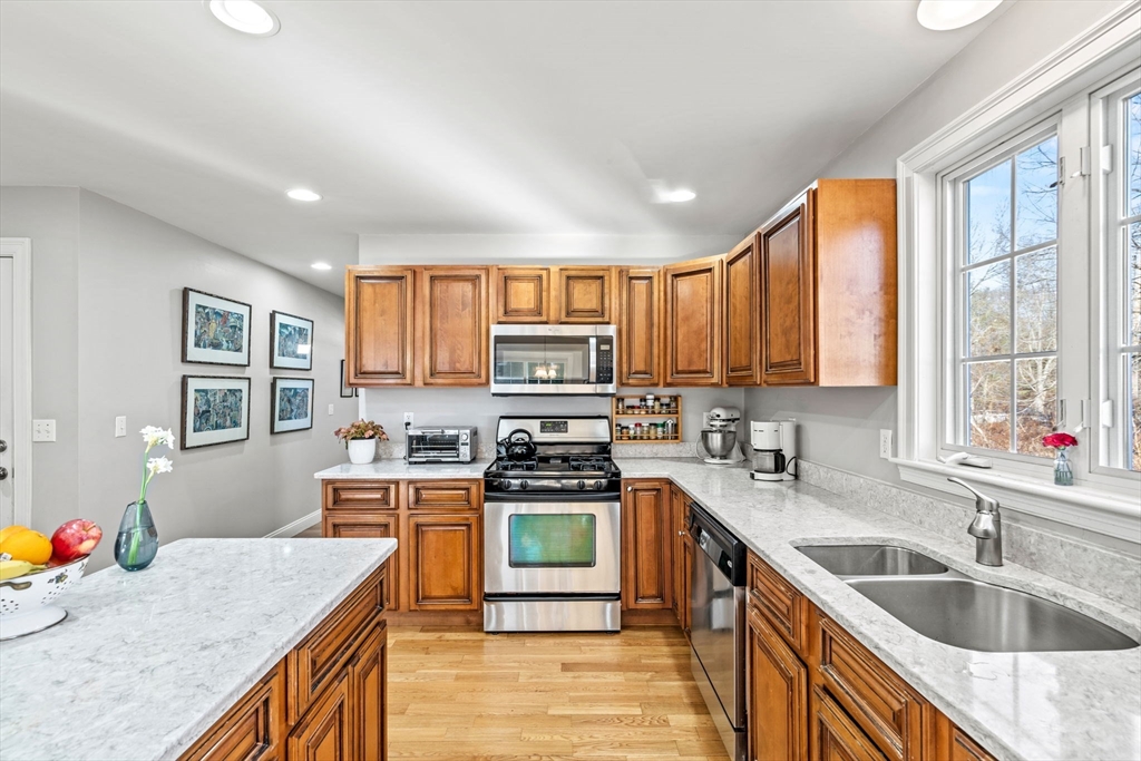 4 Martin Street, Unit A Maynard, MA 01754 - Photo 5 of 33 Gallery Image 5
