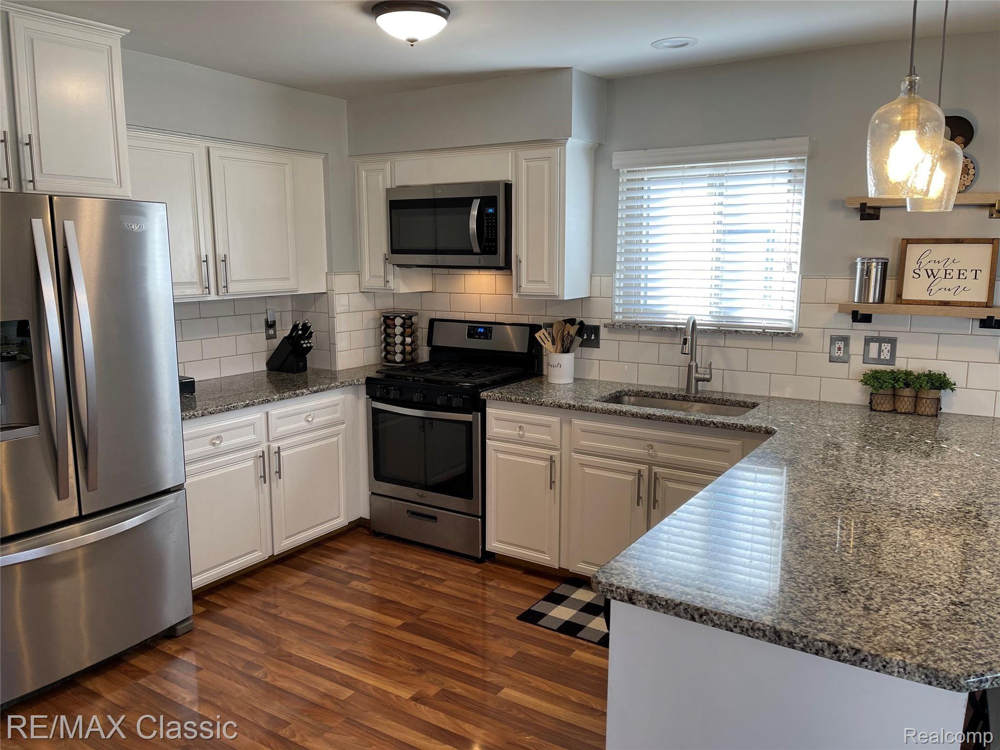 44014 Proctor Road Canton, MI 48188 - Photo 7 of 38 C - Kitchen 2 .jpeg