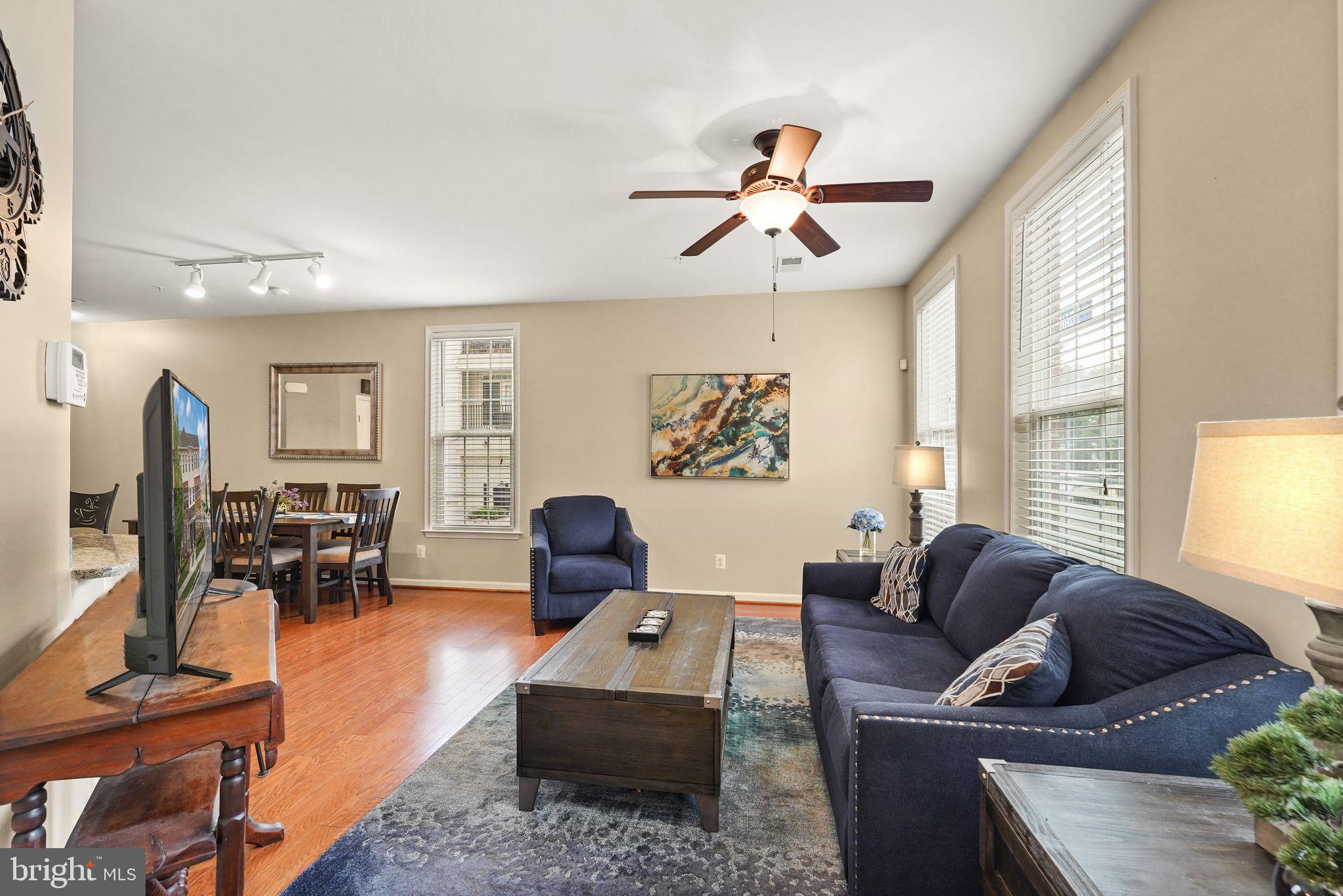 19441 Promenade Drive Leesburg, VA 20176 - Photo 4 of 42