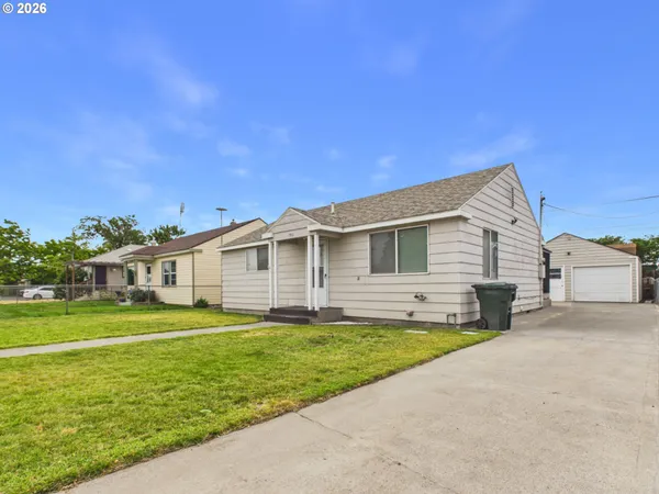 $240,000 | 1550 7th Street, Umatilla, OR 97882