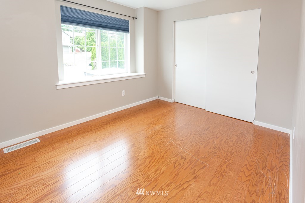 7327 East Collins Road Port Orchard, WA 98366 - Photo 20 of 40 Gallery Image 20