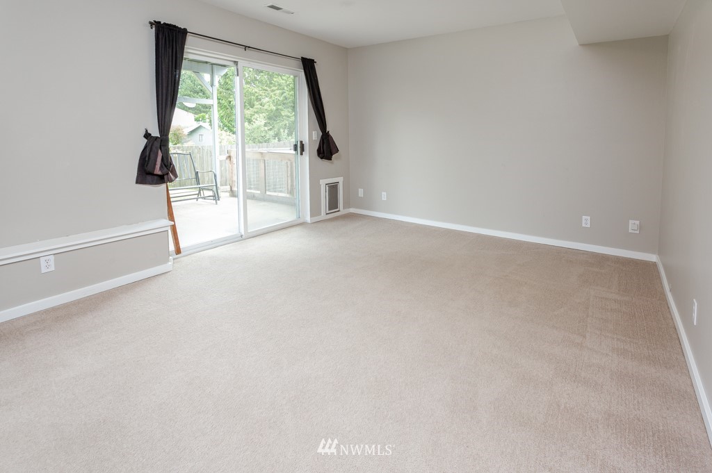 7327 East Collins Road Port Orchard, WA 98366 - Photo 22 of 40 Gallery Image 22
