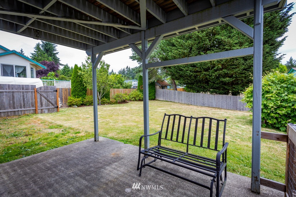 7327 East Collins Road Port Orchard, WA 98366 - Photo 28 of 40 Gallery Image 28