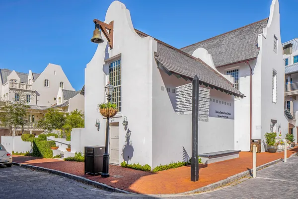 $2,475,000 | 78 North Barrett Square, Unit 4, Inlet Beach, FL 32461