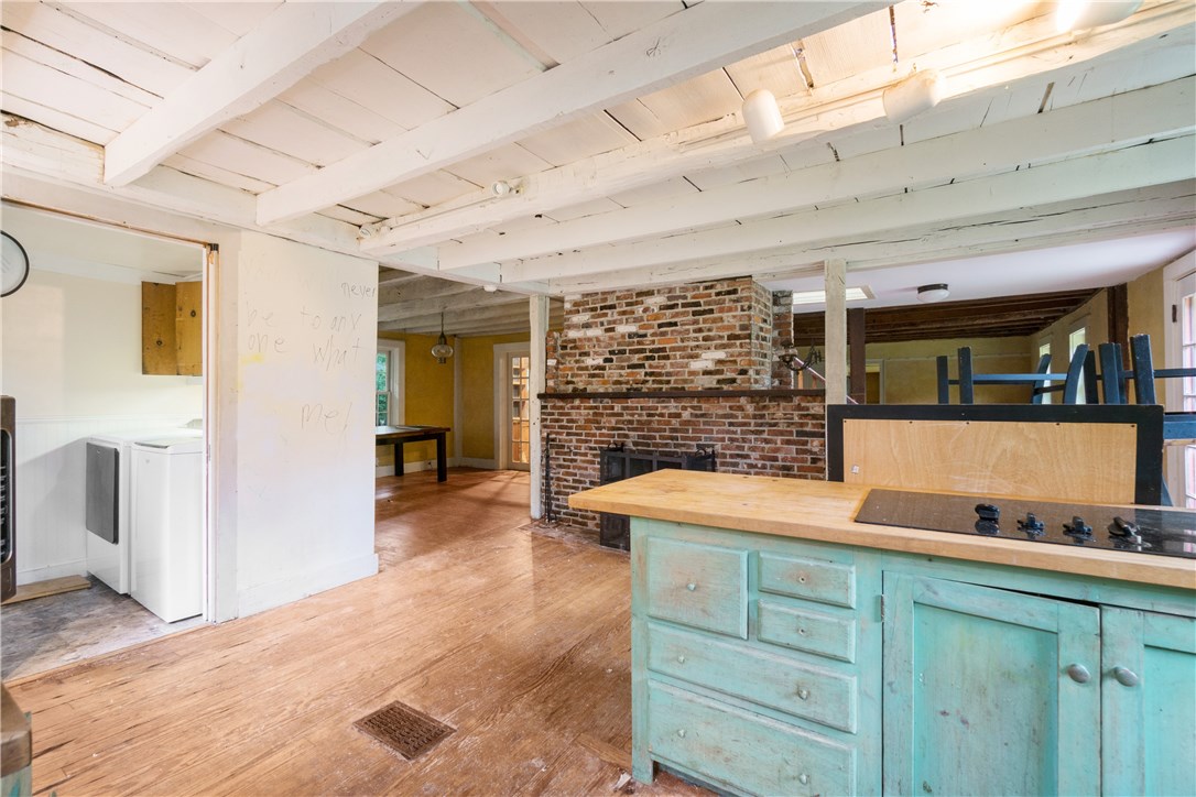 82 East Killingly Road Foster, RI 02825 - Photo 21 of 37