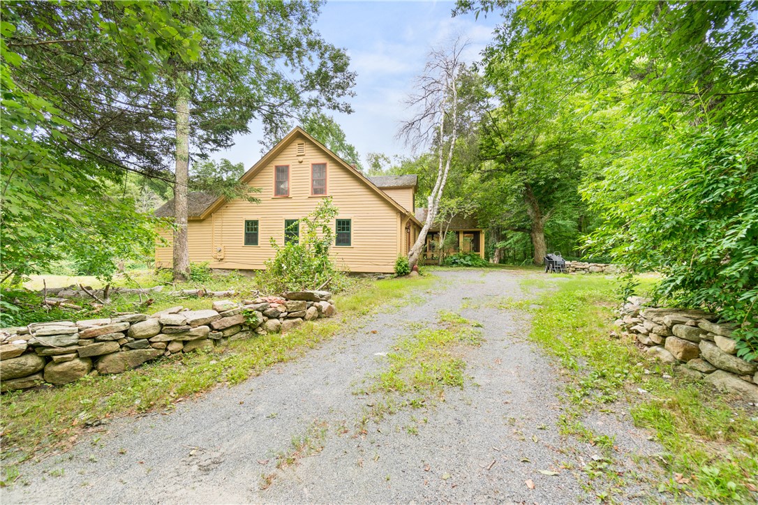 82 East Killingly Road Foster, RI 02825 - Photo 6 of 37