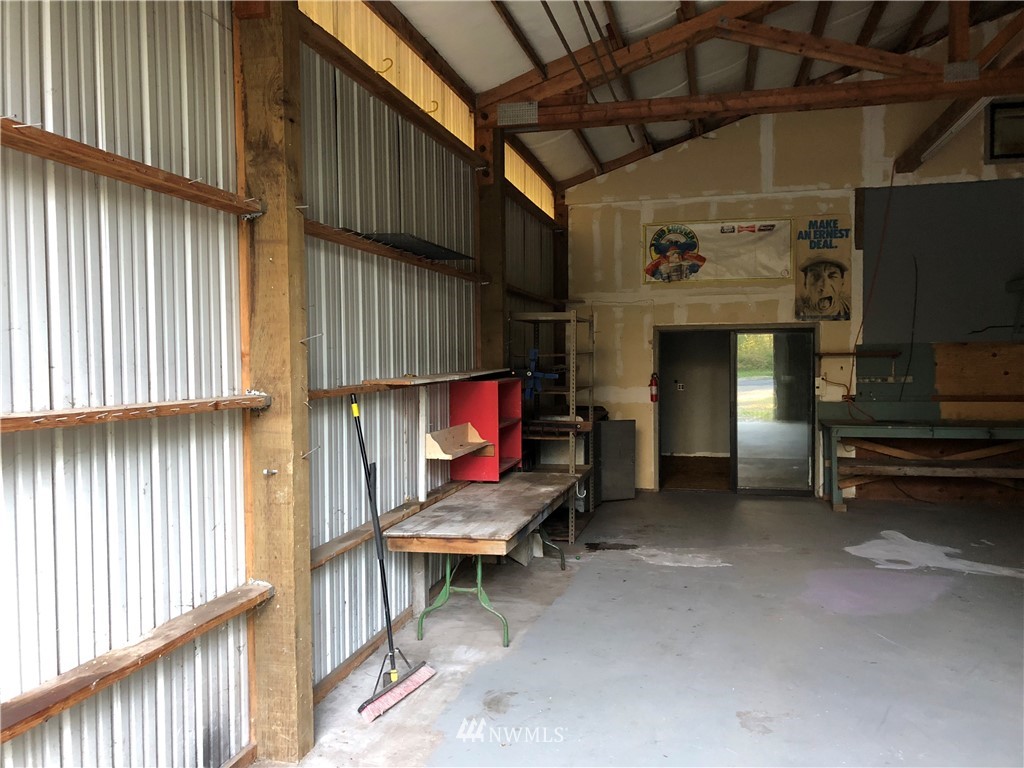 2160 Gardiner Beach Road Sequim, WA 98382 - Photo 4 of 9 Gallery Image 4