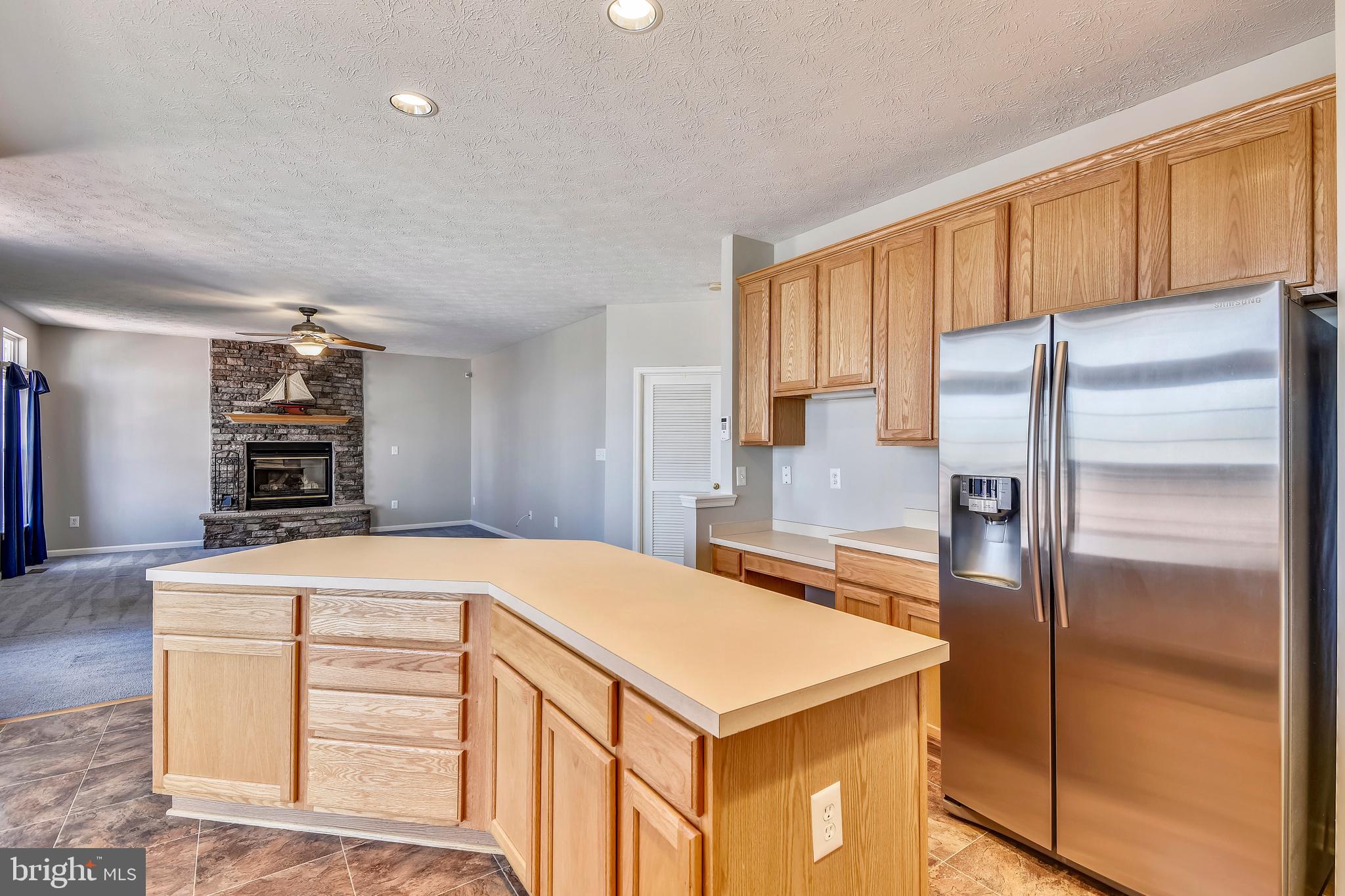 7762 Rotherham Drive Hanover, MD 21076 - Photo 11 of 65 Kitchen open to Family Room