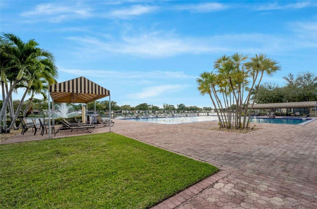 100 Berkley Road, Unit 303 Hollywood, FL 33024 - Photo 33 of 37 Photo 33