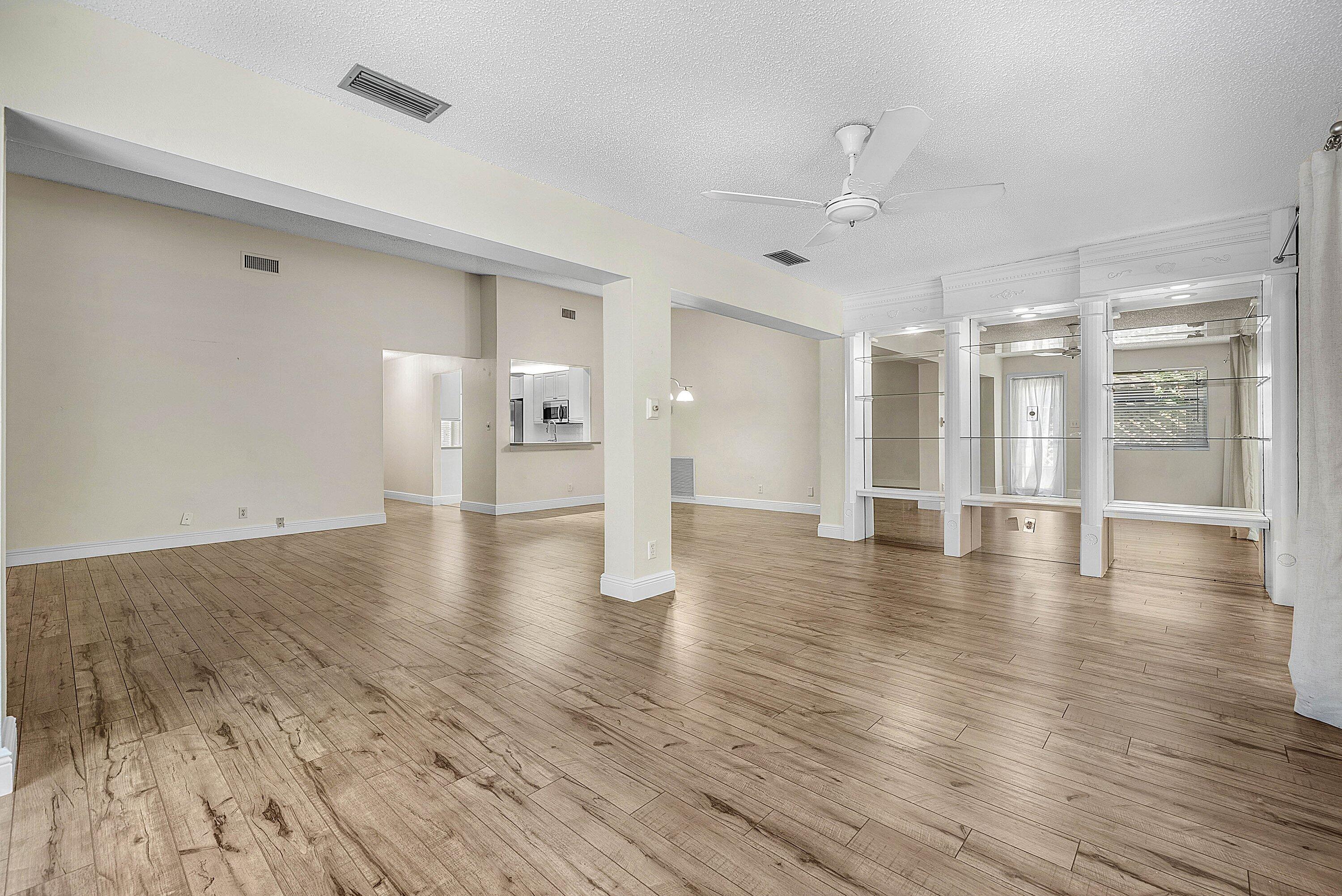 241 Del Rio Boulevard Boca Raton, FL 33432 - Photo 15 of 30 015-241DelRioBoulevard-BocaRaton-FL-3343