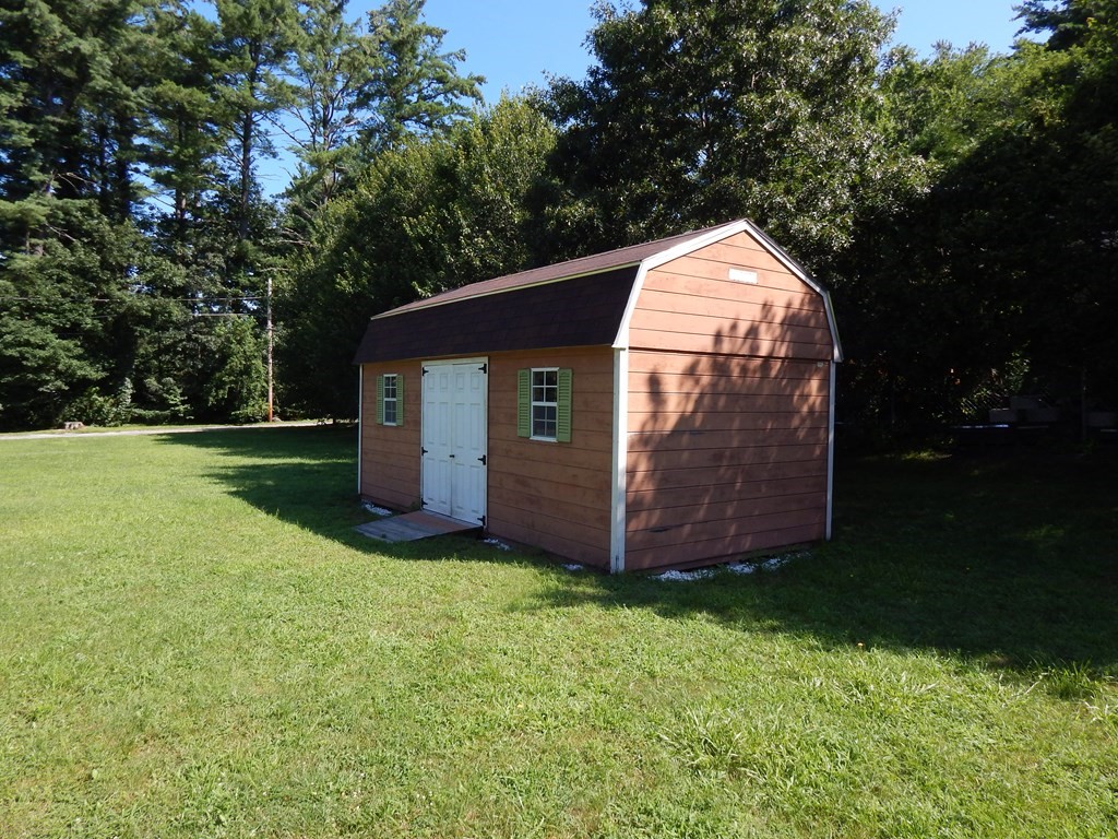 4 Lincoln Road Billerica, MA 01821 - Photo 3 of 19 Gallery Image 3