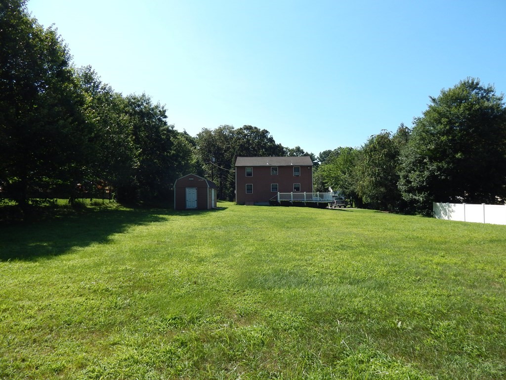 4 Lincoln Road Billerica, MA 01821 - Photo 4 of 19 Gallery Image 4