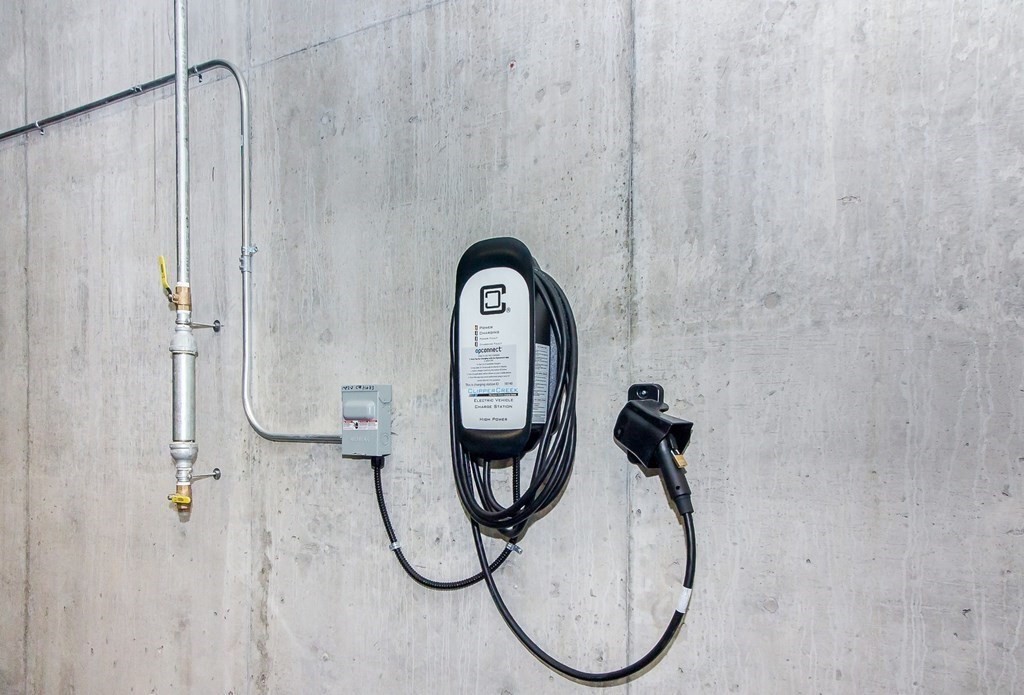 180 Telford Street, Unit 614 Boston, MA 02135 - Photo 33 of 35