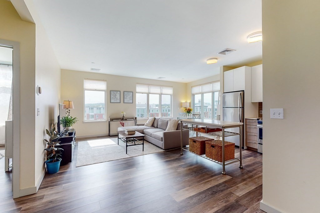 180 Telford Street, Unit 614 Boston, MA 02135 - Photo 5 of 35